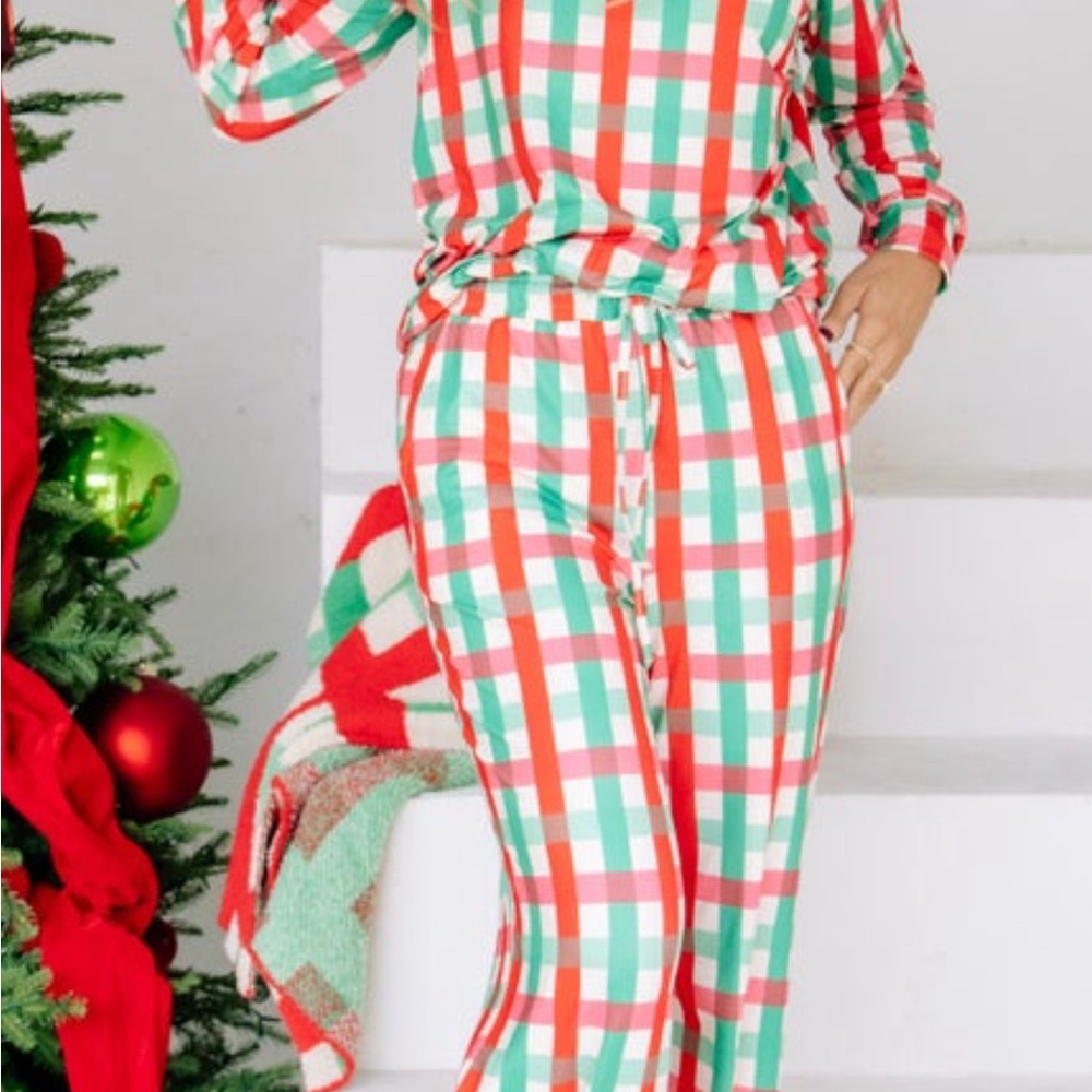 Vibrant Plaid Ladies Pajama Set